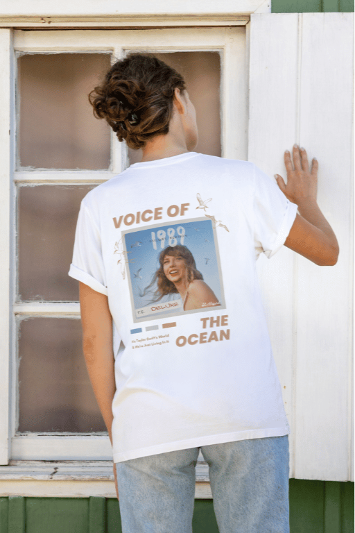 Taylor Swift Oversized White Graphic T-Shirt